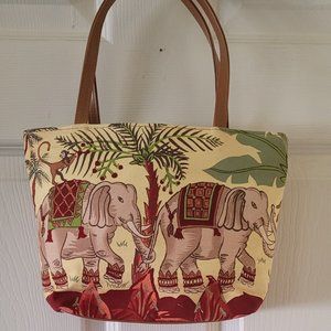 Boundaries Sequined bag